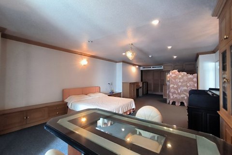 Condominio de 3 dormitorios en Pattaya, Tailandia № 111952 - foto 26