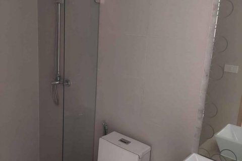 Local comercial 182.75 m2 en Pattaya, Tailandia № 111949 - foto 12