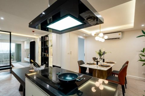 Condominio de 3 dormitorios en Watthana, Bangkok, Tailandia № 123949 - foto 11