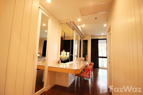 Condominio de 2 dormitorios en Khlong Toei, Bangkok, Tailandia № 123994 - foto 15