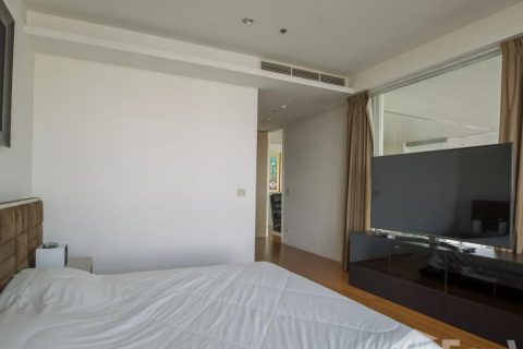 Condominio de 4 dormitorios en Khlong San, Bangkok, Tailandia № 123950 - foto 29