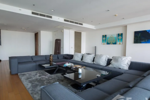 Condominio de 4 dormitorios en Khlong San, Bangkok, Tailandia № 123950 - foto 17