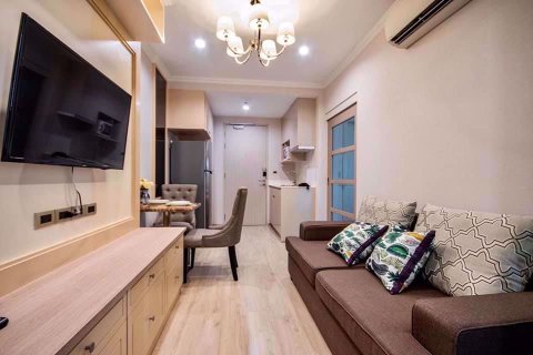 Condominio de 1 dormitorio en Bang Rak, Bangkok, Tailandia № 76355 - foto 3