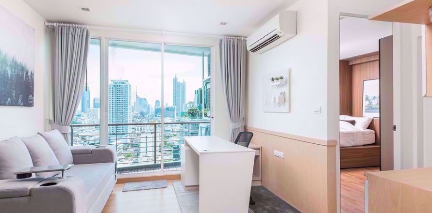 Condominio de 1 dormitorio en Bang Rak, Bangkok, Tailandia № 76350