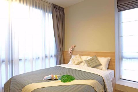 Condominio de 2 dormitorios en Chatuchak, Bangkok, Tailandia № 76354 - foto 4
