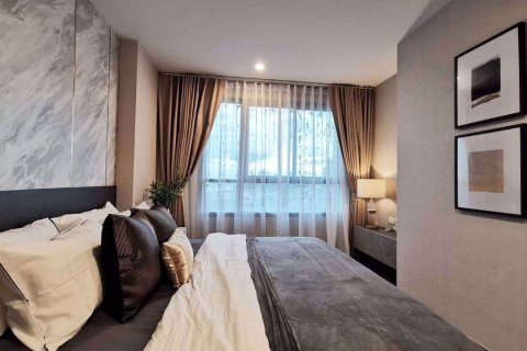 Condominio de 1 dormitorio en Phaya Thai, Bangkok, Tailandia № 76349 - foto 4