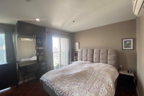 Condominio de 1 dormitorio en Bang Rak, Bangkok, Tailandia № 80828 - foto 8