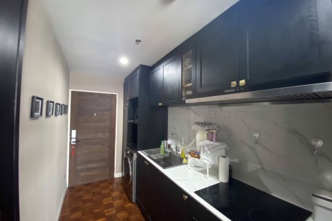 Condominio de 1 dormitorio en Bang Rak, Bangkok, Tailandia № 80828 - foto 7