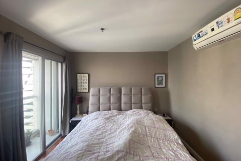 Condominio de 1 dormitorio en Bang Rak, Bangkok, Tailandia № 80828 - foto 10