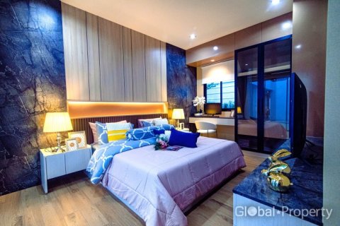 Casa de 3 dormitorios en Pattaya, Tailandia № 81817 - foto 7
