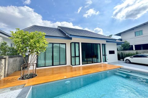 Haus in Bang Lamung, Thailand 4 Schlafzimmer № 125624