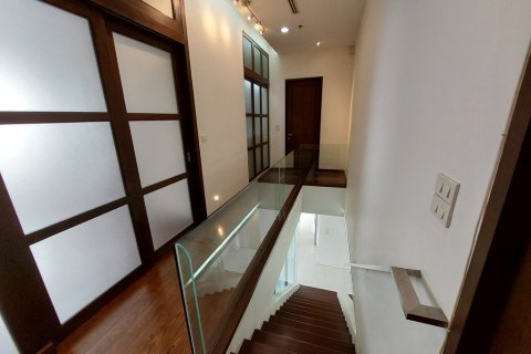 Condominio de 3 dormitorios en Bangkok, Tailandia № 107912 - foto 5