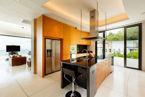 Casa de 5 dormitorios en Ko Samui, Tailandia № 107873 - foto 10