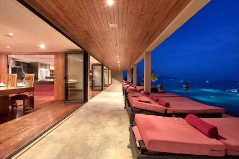 Casa de 5 dormitorios en Ko Samui, Tailandia № 107876 - foto 14