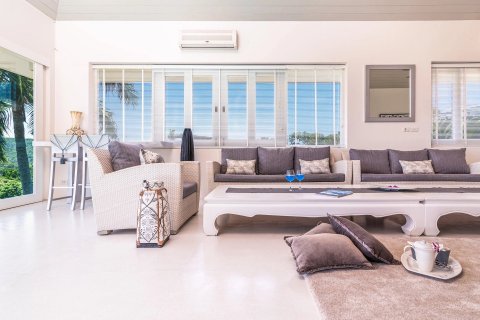 Casa de 5 dormitorios en Ko Samui, Tailandia № 107877 - foto 7