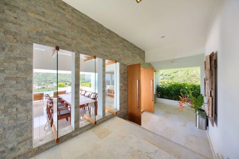Casa de 5 dormitorios en Ko Samui, Tailandia № 107874 - foto 8