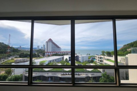 Ático de 3 dormitorios en Hua Hin, Tailandia № 79282 - foto 4