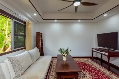 Chalet de 5 dormitorios en Ko Samui, Tailandia № 107590 - foto 9