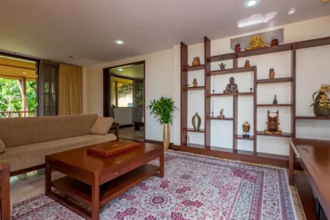 Chalet de 5 dormitorios en Ko Samui, Tailandia № 107590 - foto 7