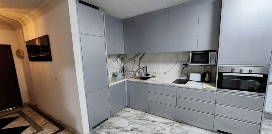 Condominio de 2 dormitorios en Pattaya, Tailandia № 132198