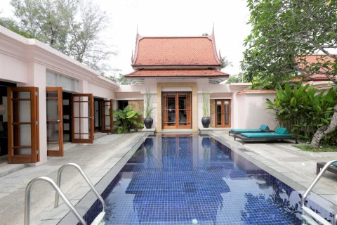 Hotel 345 m2 en Bang Tao, Tailandia № 106899 - foto 19