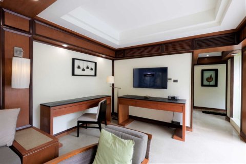 Hotel 345 m2 en Bang Tao, Tailandia № 106899 - foto 9