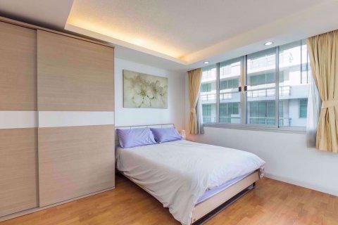 Condominio de 1 dormitorio en Khlong Toei, Bangkok, Tailandia № 76945 - foto 5