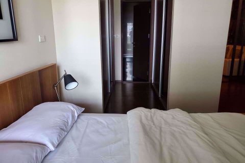 Condominio de 1 dormitorio en Khlong Toei, Bangkok, Tailandia № 76946 - foto 3