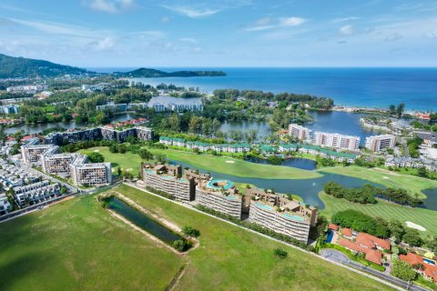 Apartamento de 2 dormitorios en Bang Tao, Tailandia № 74271