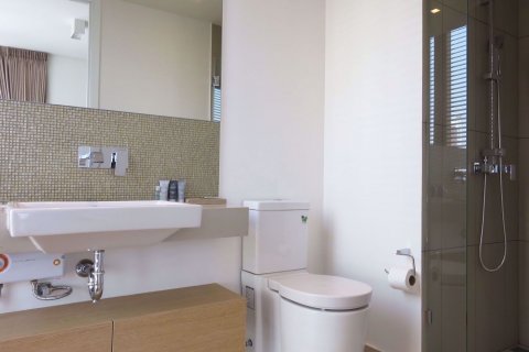 Condominio de 2 dormitorios en Watthana, Bangkok, Tailandia № 76313 - foto 9