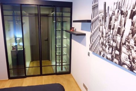 Condominio de 1 dormitorio en Khlong Toei, Bangkok, Tailandia № 76315 - foto 10