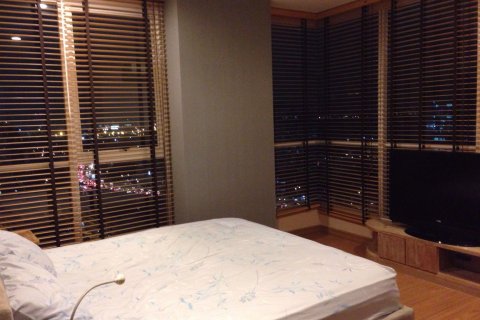 Eigentumswohnung in Yan Nawa, Bangkok, Thailand, 2 Schlafzimmer  № 76319 - Foto 4