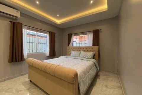 Casa de 3 dormitorios en Pattaya, Tailandia № 116061 - foto 9