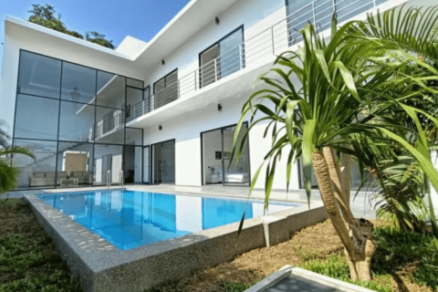 Maison à Pattaya, Thaïlande 6 chambres № 116057