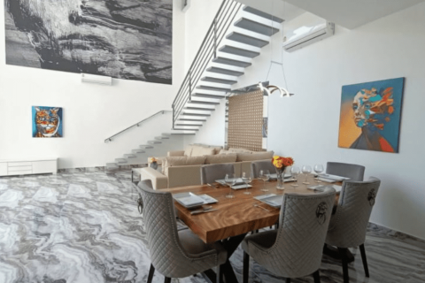 Casa de 6 dormitorios en Pattaya, Tailandia № 116057 - foto 7
