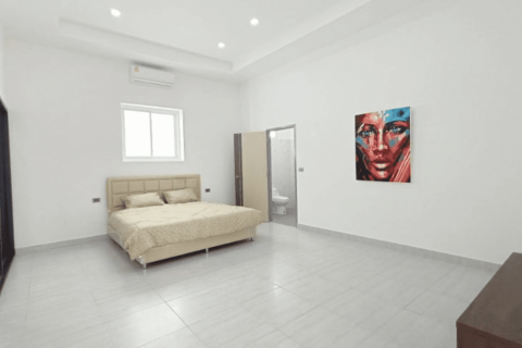 Casa de 6 dormitorios en Pattaya, Tailandia № 116057 - foto 11