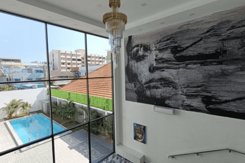 Casa de 6 dormitorios en Pattaya, Tailandia № 116057 - foto 3