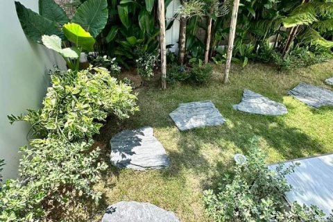 Casa de 5 dormitorios en Pattaya, Tailandia № 116062 - foto 7