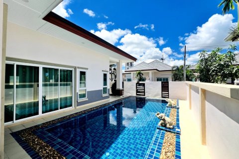 Casa de 2 dormitorios en Pattaya, Tailandia № 116059 - foto 3