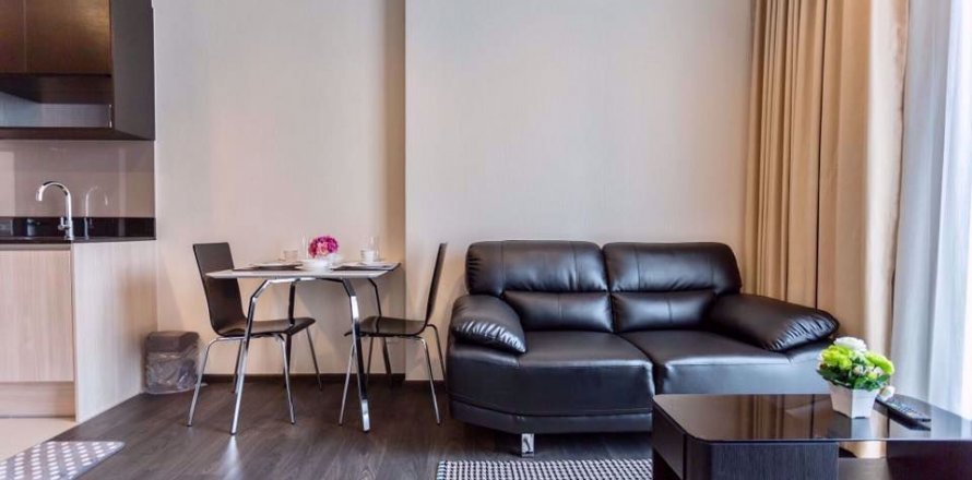 Condominio de 1 dormitorio en Bangkok, Tailandia en Edge Sukhumvit 23 № 111409
