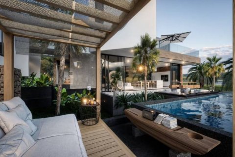 Chalet de 3 dormitorios en Surat Thani, Tailandia № 124637 - foto 7