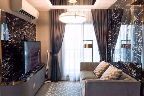 Condo in Bangkok, Thailand, 2 bedrooms in Rhythm Rangnam  № 77375