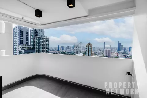 Condominio de 5 dormitorios en Watthana, Bangkok, Tailandia № 123849 - foto 27