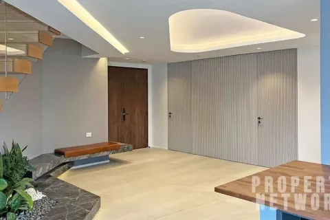 Кондоминиум с 2 спальнями в Клонг Тоэй, Бангкок, Таиланд № 123850 - фото 2