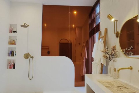Chalet de 3 dormitorios en Hua Hin, Tailandia № 123830 - foto 11