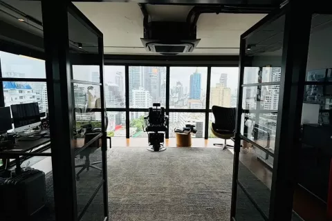 Condominio de 3 dormitorios en Watthana, Bangkok, Tailandia № 123848 - foto 25