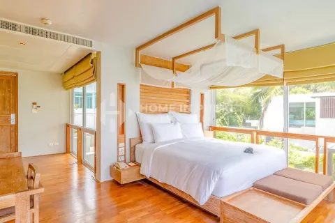 Casa de 3 dormitorios en Phang Nga, Tailandia № 131040 - foto 12