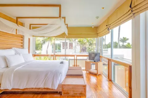 Casa de 3 dormitorios en Phang Nga, Tailandia № 131040 - foto 11