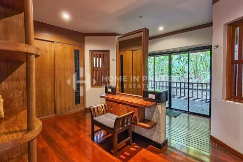 Casa de 4 dormitorios en Nai Harn Beach, Tailandia № 131035 - foto 24