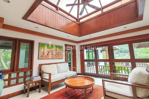 Casa de 4 dormitorios en Nai Harn Beach, Tailandia № 131035 - foto 4